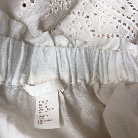 H&M Blouse + Off the Shoulder + Cream + Size 2 - Picture 5 of 6